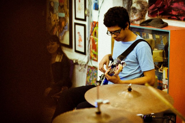 467553_409378779080384_657793735_o