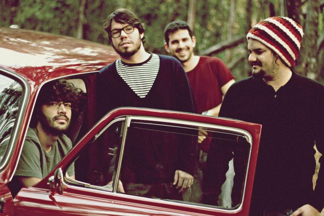 maglore 10 Bandas Brasileiras Pra Você Prestar Atenção em 2011 rockinpress